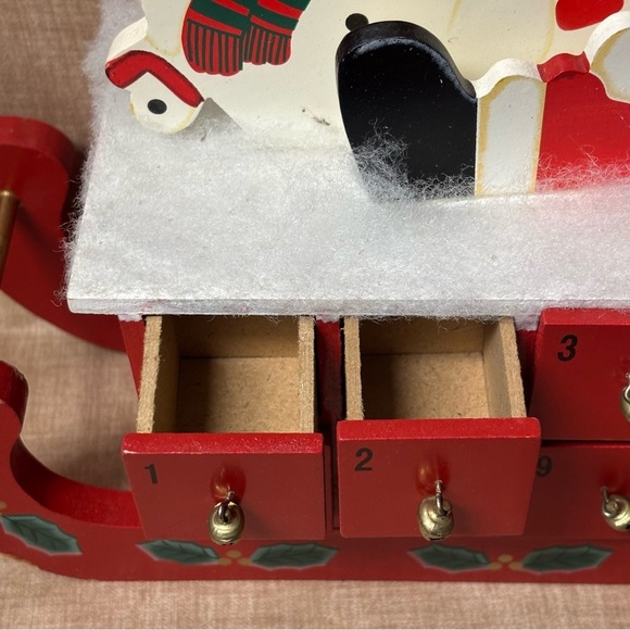 Santa’s Christmas Sleigh Wooden Advent Calendar Countdown  Decor 24 Drawer’s - Picture 3 of 8
